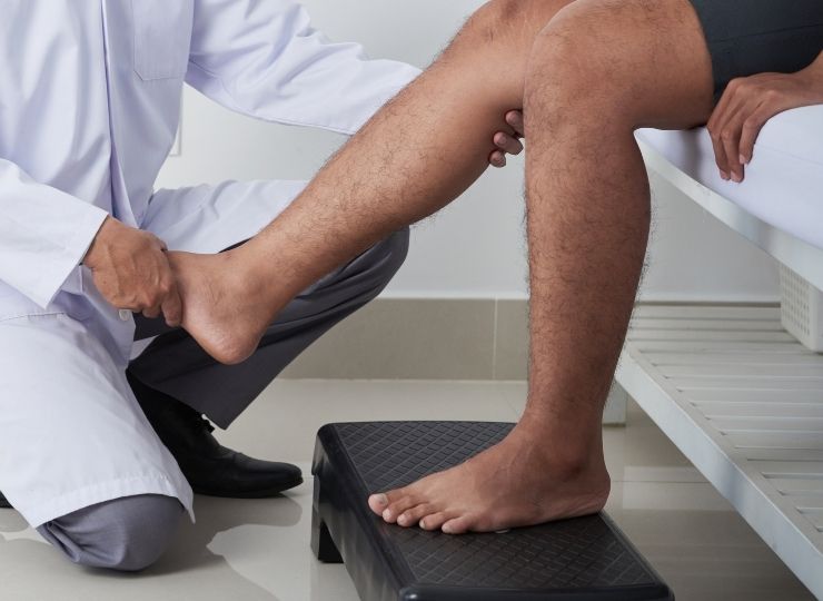 Kniebehandlung: Kniegelenksersatz (Prothese)